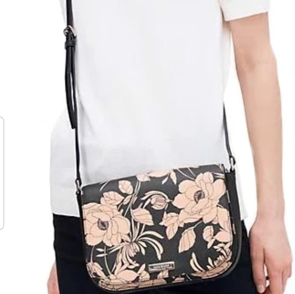 kate spade Handbags - Kate Spade Black Floral Crossbody Bag